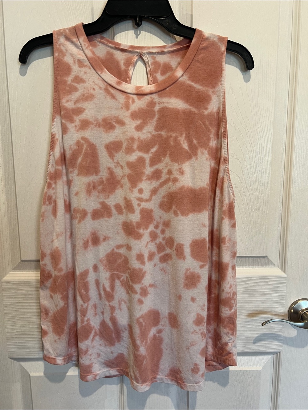 Glyder Dusty Rose Tie-Dye Keyhole Tank